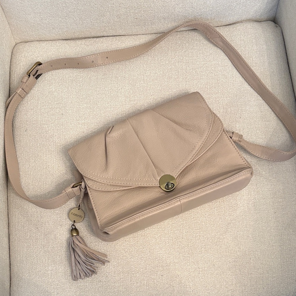 Waterlily Light Tan Leather Crossbody Bag